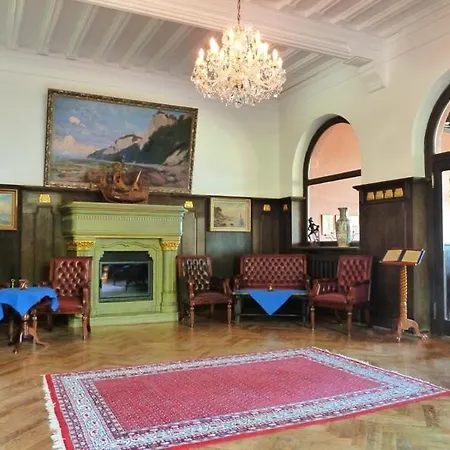 فندق Schloss 4*